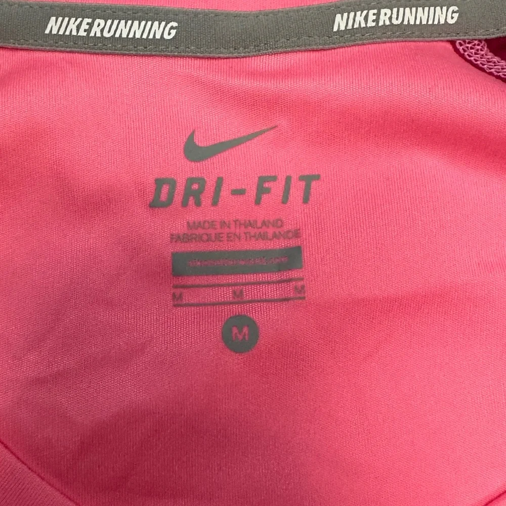 Nike Dri Running Fit V Neck Cap Sleeves | Side Mesh | Pink Burgundy Size M NWT